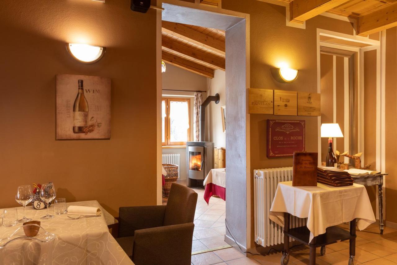 Mont Velan Chambres & Restaurant Saint-Oyen Exterior foto